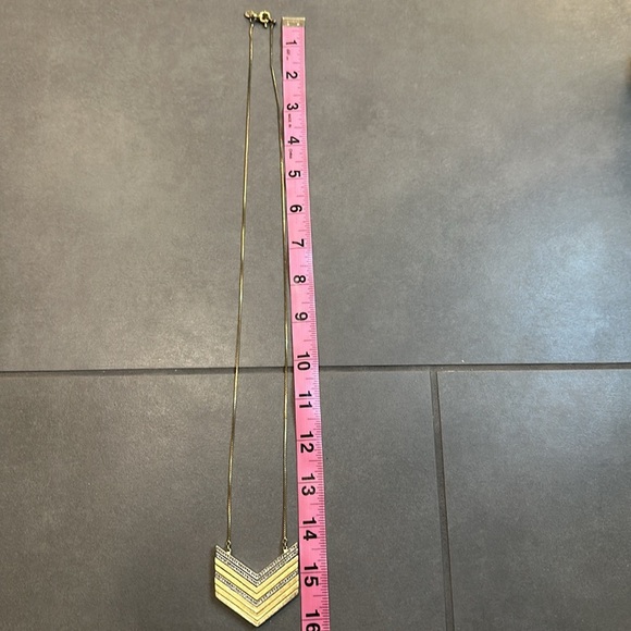 Madewell stacked arrow long necklace with rhinestones in one side - Picture 3 of 5